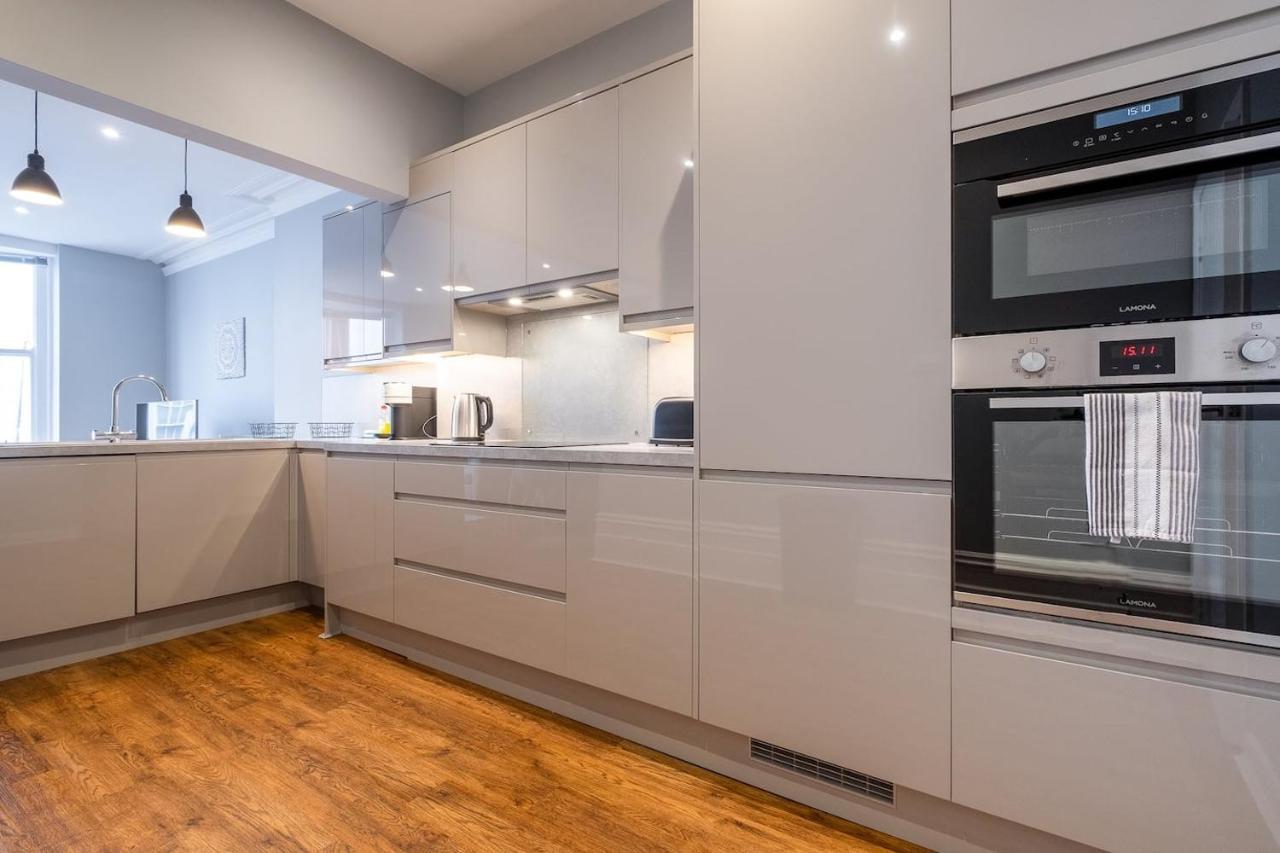 Modern Apartments With Sea Views, Steps From Brighton Beach & The Royal Pavilion Esterno foto